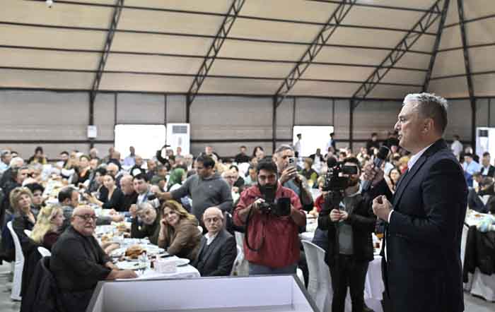 Başkan Uysal, ‘Hep Beraber Yolumuzda Yürüyelim’