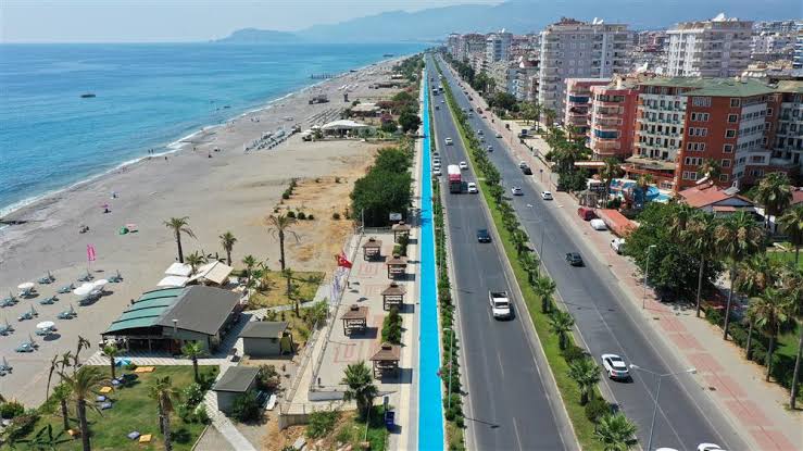 Alanya - Gazipaşa Arasına Yeni Bisiklet Yolu