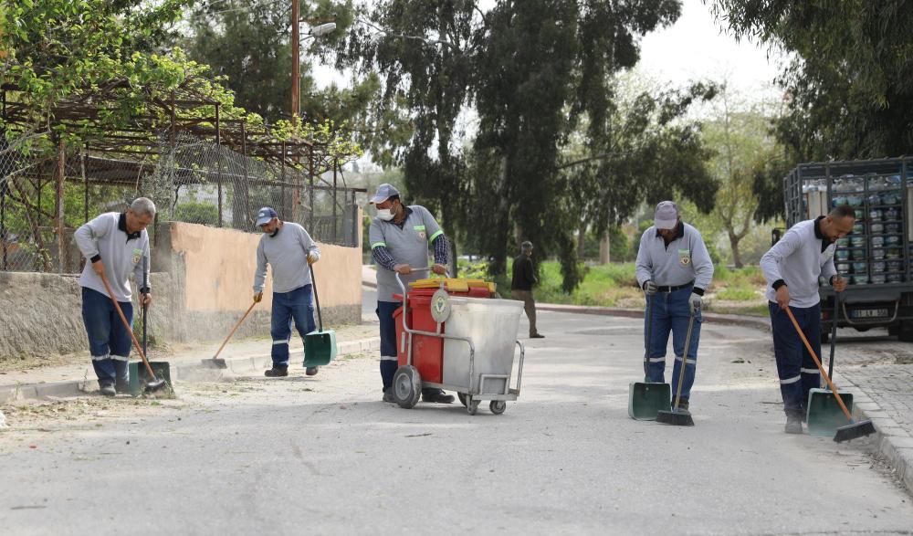 Kocaispir; Sokakları deterjan ile yıkanan tek ilçe Yüreğir'dir