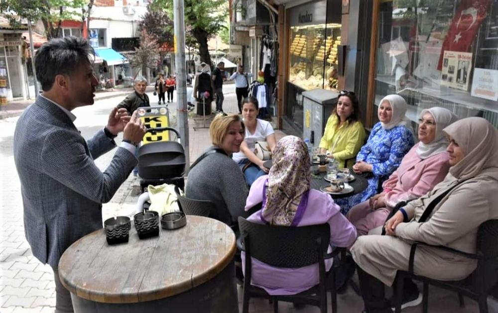 BAŞKAN DR. SOYUAK ESNAF VE VATANDAŞ ZİYARETLERİ YAPIYOR