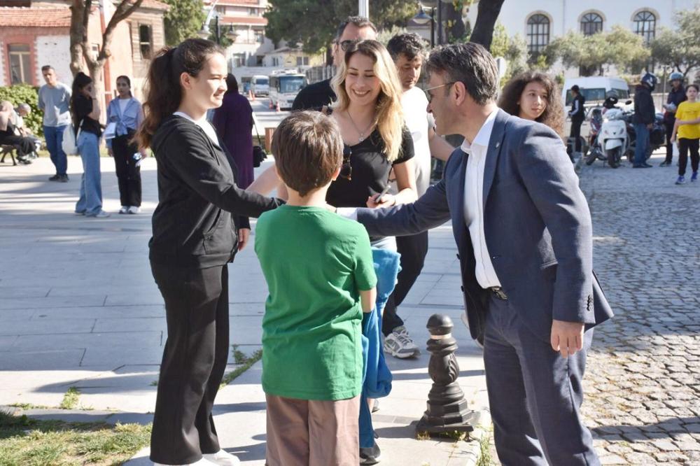 Gelibolu Belediye Başkanı Soyuak'tan LGS Sınavına Giren Öğrencilere Moral Desteği