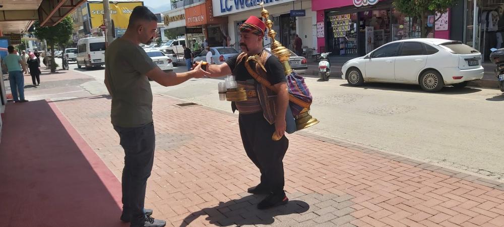 OSMANİYE'DE İHSAN HENNO'NUN YAŞAMIN ZORLUKLARINA KARŞI VERDİĞİ MÜCADELE