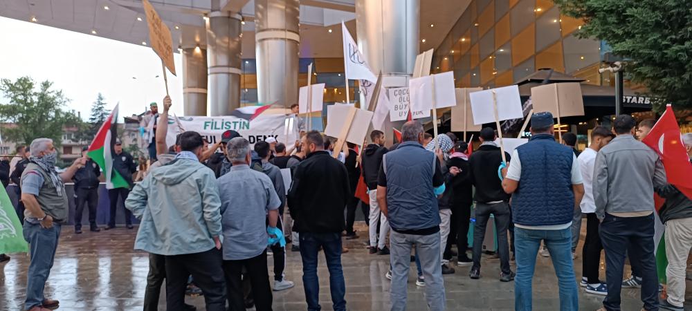 KONYA' DA FİLİSTİN PROTESTOSU