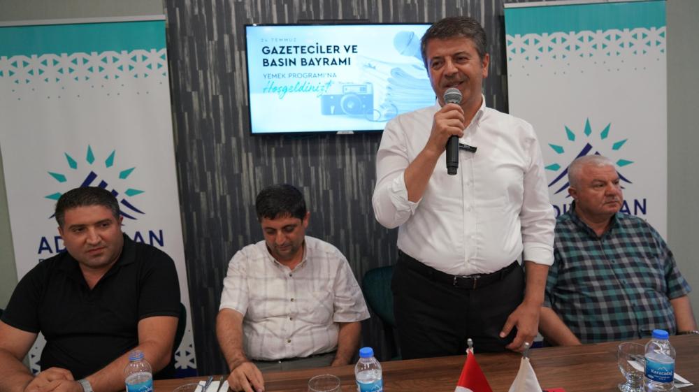 BAŞKAN TUTDERE BASIN BAYRAMI’NDA GAZETECİLERLE BİR ARAYA GELDİ