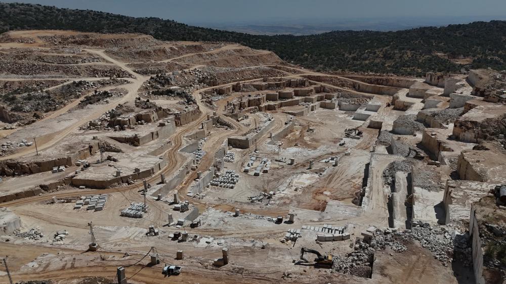 ATSO BAŞKANI MEHMET TORUNOĞLU, ADIYAMAN MERMER OCAKLARINI ZİYARET ETTİ