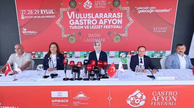 AFYONKARAHİSAR'IN EŞSİZ LEZZETLERİ 6. GASTRO AFYON FESTİVALİ'NDE