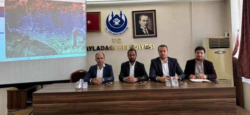 Yayladağı’nda HBB’den Şehir İçi Toplu Ulaşım İçin Bilgilendirme Toplantısı