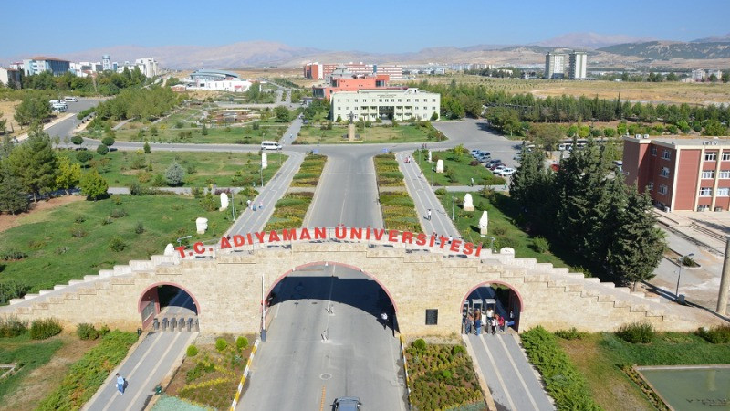 ADIYAMAN ÜNİVERSİTESİ'NİN YURT DIŞI TÜRK ÇOCUKLARINA EĞİTİM PROJESİNE MEB'DEN ONAY