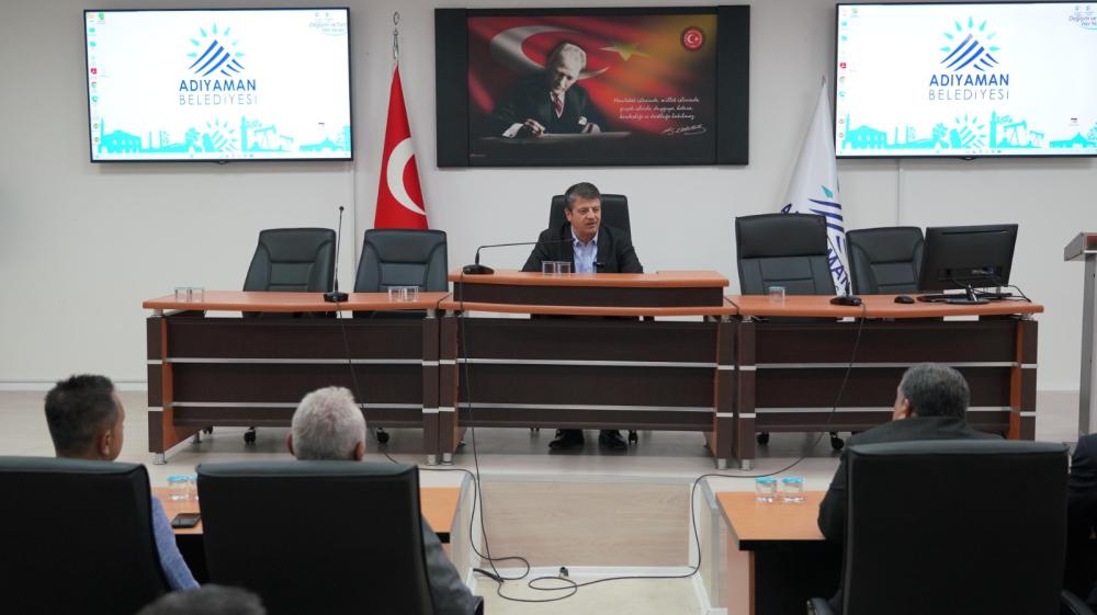 ADIYAMAN’DA HER MAHALLEYE MUHTAR EVİ GELİYOR: BAŞKAN TUTDERE’DEN AÇIKLAMA