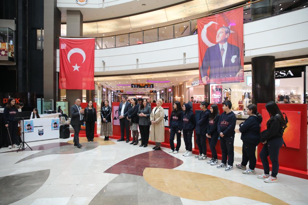 SANKO Okulları Öğrencilerinden Atatürk Temalı Sanat Sergisi