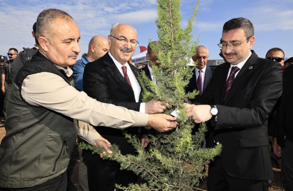 Adana’da Milli Ağaçlandırma Seferberliği Kapsamında 80 Bin Fidan Dikildi