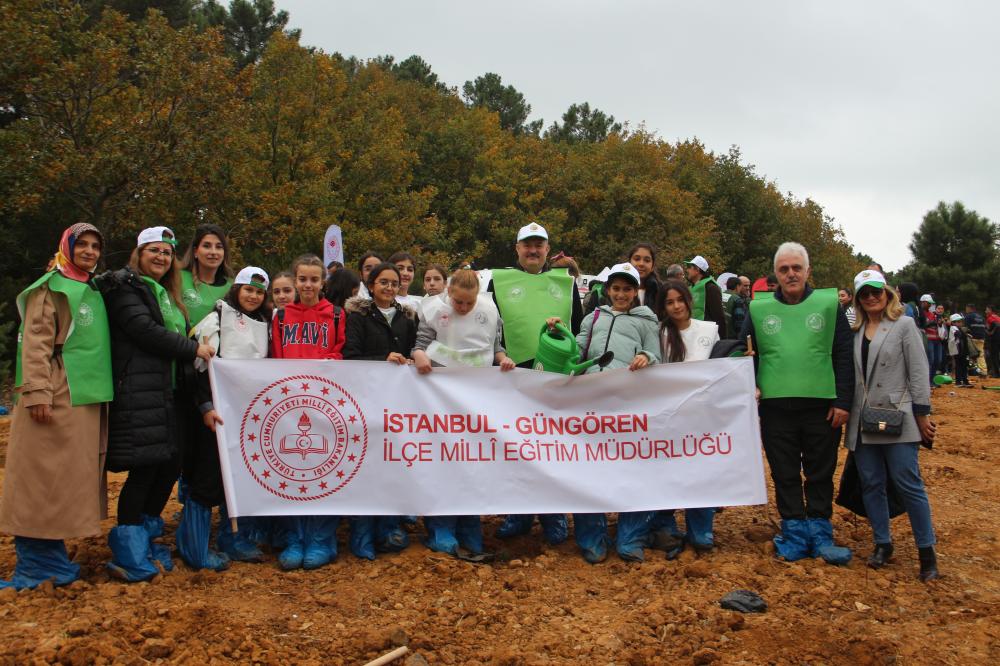 Milli Ağaçlandırma Günü’nde İstanbul’da 160 Binden Fazla Fidan Dikildi