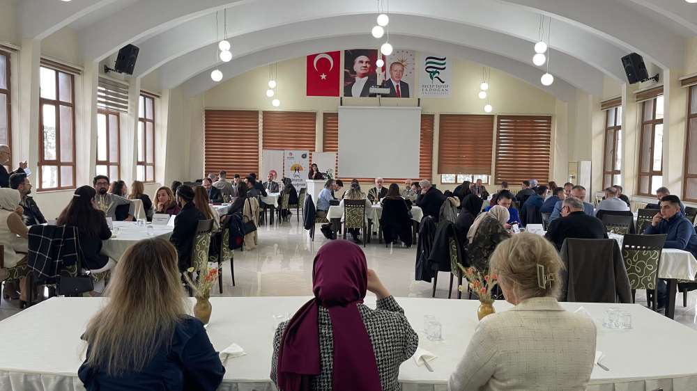 RİZE BAĞIMLILIKLA MÜCADELE ÇALIŞTAYI: GENÇLER VE AİLELER İÇİN YENİ ADIMLAR