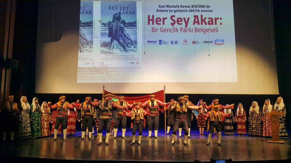 ATATÜRK’ÜN ANKARA’YA GELİŞİNİN 105. YILINDA GENÇLİK PARKI BELGESELİ GÖSTERİLDİ