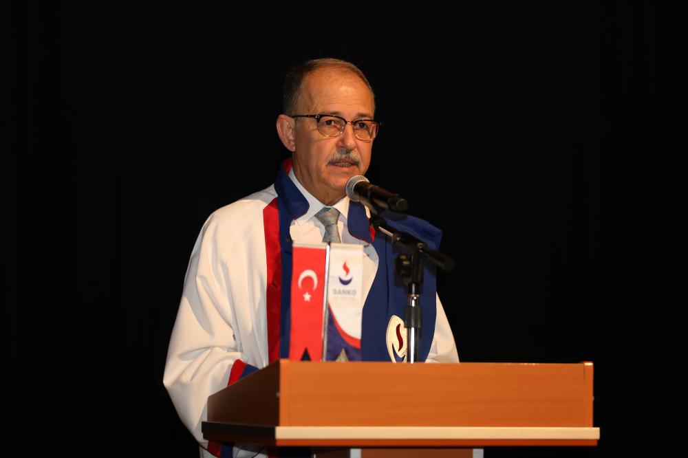 PROF. DR. GÜNER DAĞLI: 