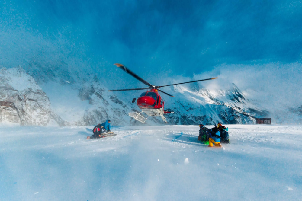 Kaçkar Dağları’nda Heliski Heyecanı: 4 Haftada 80 Sporcu Katıldı