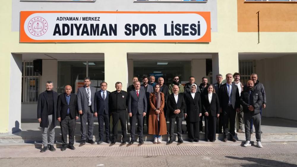 Adıyaman Spor Lisesi’nde PTT Deprem Şehitleri İçin Kütüphane Açıldı