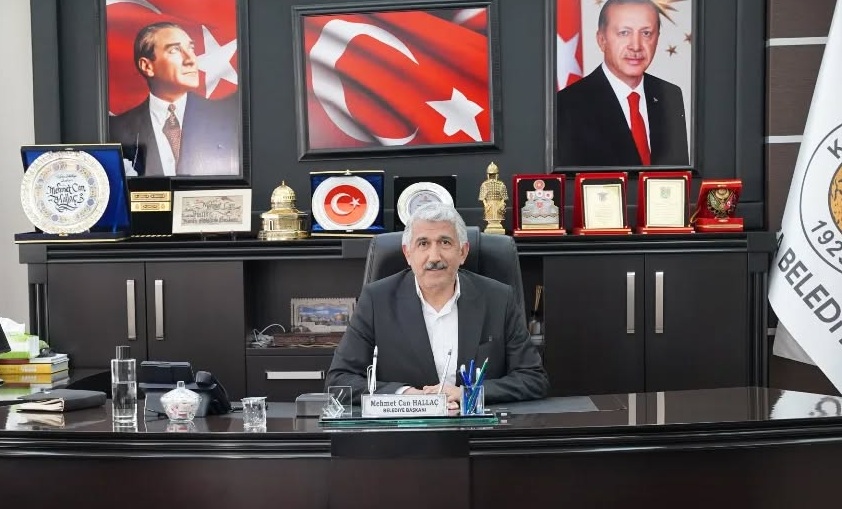 BAŞKAN HALLAÇ’TAN YAZAR ZÜBEYİR YETİK İÇİN TAZİYE MESAJI