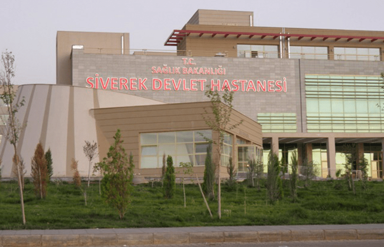 ŞANLIURFA'DA DAMDAN DÜŞEN KADIN AĞIR YARALANDI!