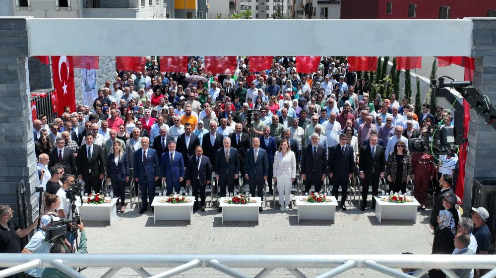 Ferdi Tayfur Müzesi ve Sanat Parkı'nın İlk Etabı Sarıçam'da Açıldı