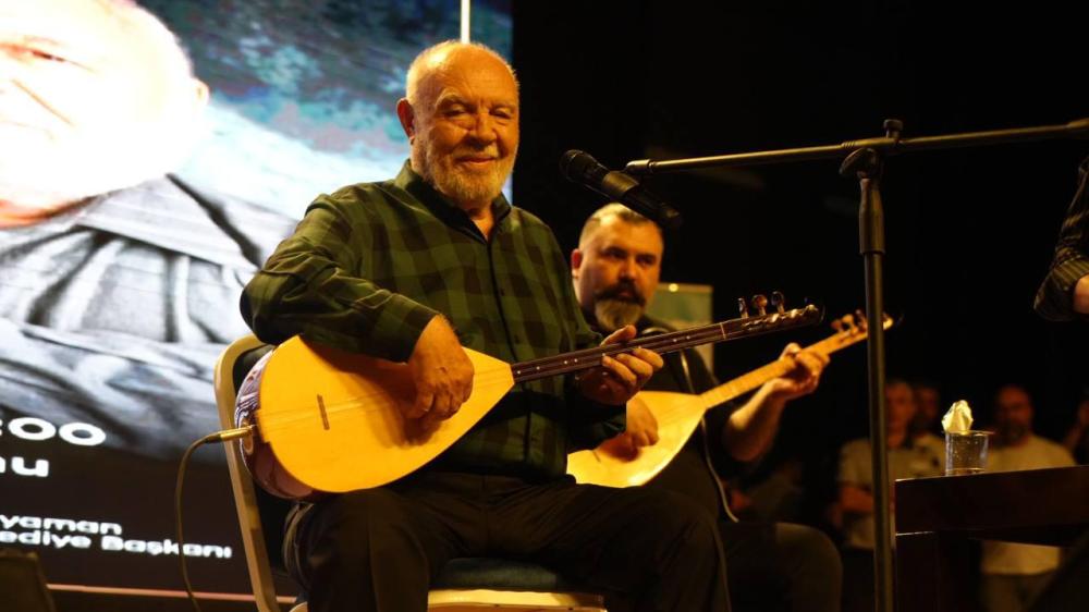Musa Eroğlu’ndan Adıyaman’da unutulmaz konser: “Bu konser bir eğlence değil, bir hatırlayış”