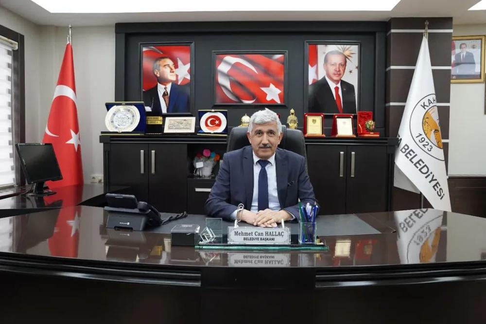 BAŞKAN HALLAÇ’TAN BAYRAM MESAJI: ‘’GAZZE’DEKİ MAZLUMLARI VE DEPREM ŞEHİTLERİMİZİ UNUTMAYALIM’’