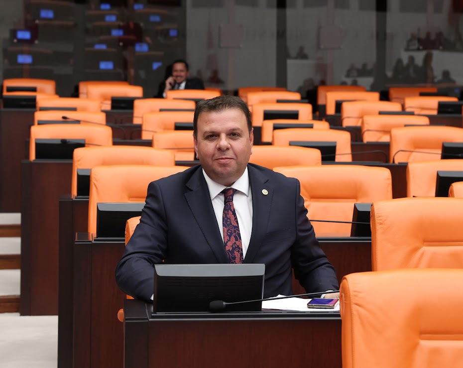 EDİZ ÜN: \