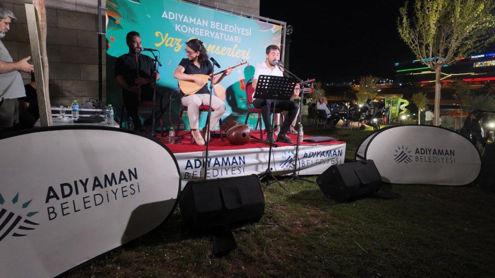 Adıyaman Belediyesi’nden Yaz Konseri Coşkusu