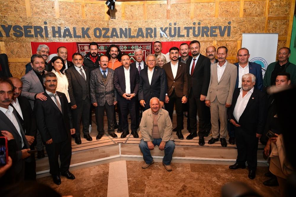 BAŞKAN BÜYÜKKILIÇ’TAN KÜLTÜREL MİRASA VEFA: HALK OZANLARI KÜLTÜR EVİ AÇILDI