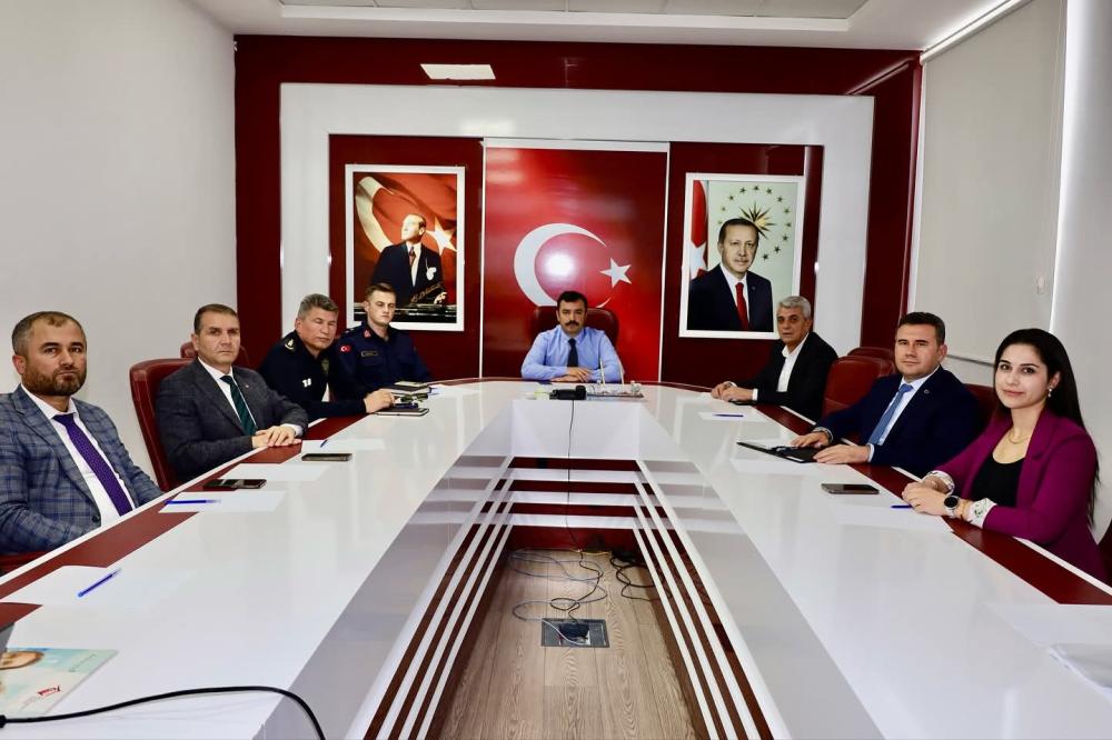 Kahta’da Kadına Yönelik Şiddetle Mücadele Toplantısı Yapıldı