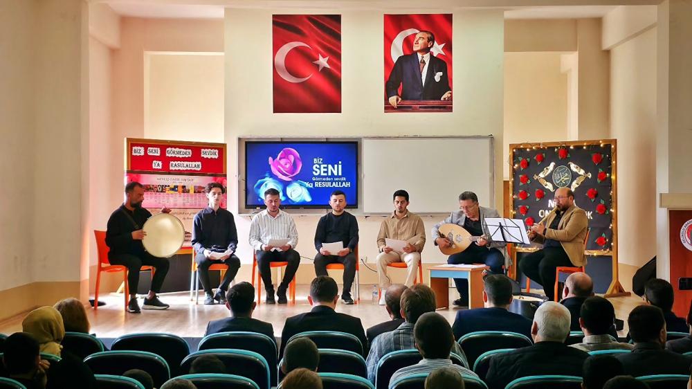 Gelibolu’da Mevlid-i Nebi Haftası Anlamlı Bir Programla Kutlandı