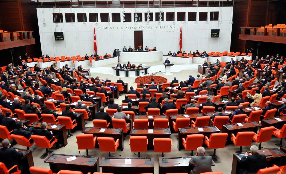 ÇEVREYE AYRILAN KAYNAK AZALDI