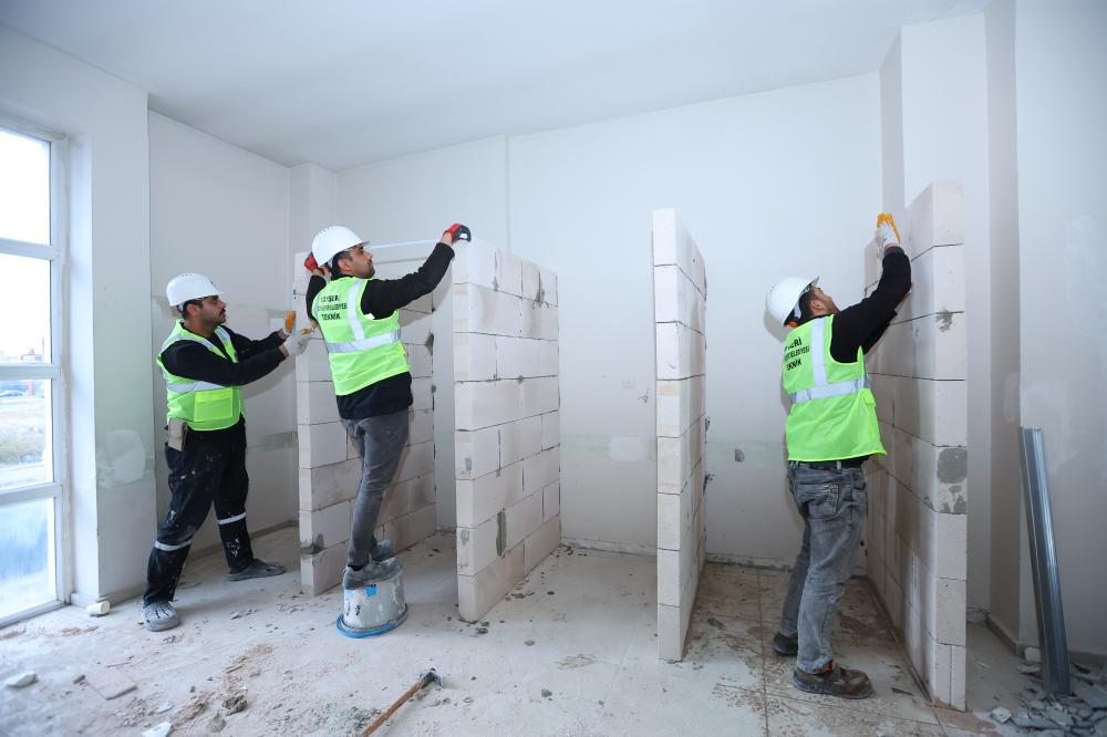BÜYÜKŞEHİR’DEN YEŞİL MAHALLE SOSYAL TESİSLERİ’NDE İYİLEŞTİRME ÇALIŞMASI