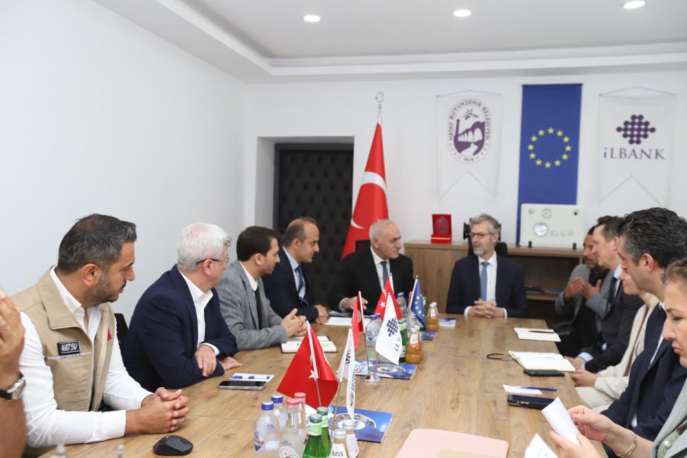 HATAY’IN YENİDEN İNŞASINA AYB’DEN TAM DESTEK