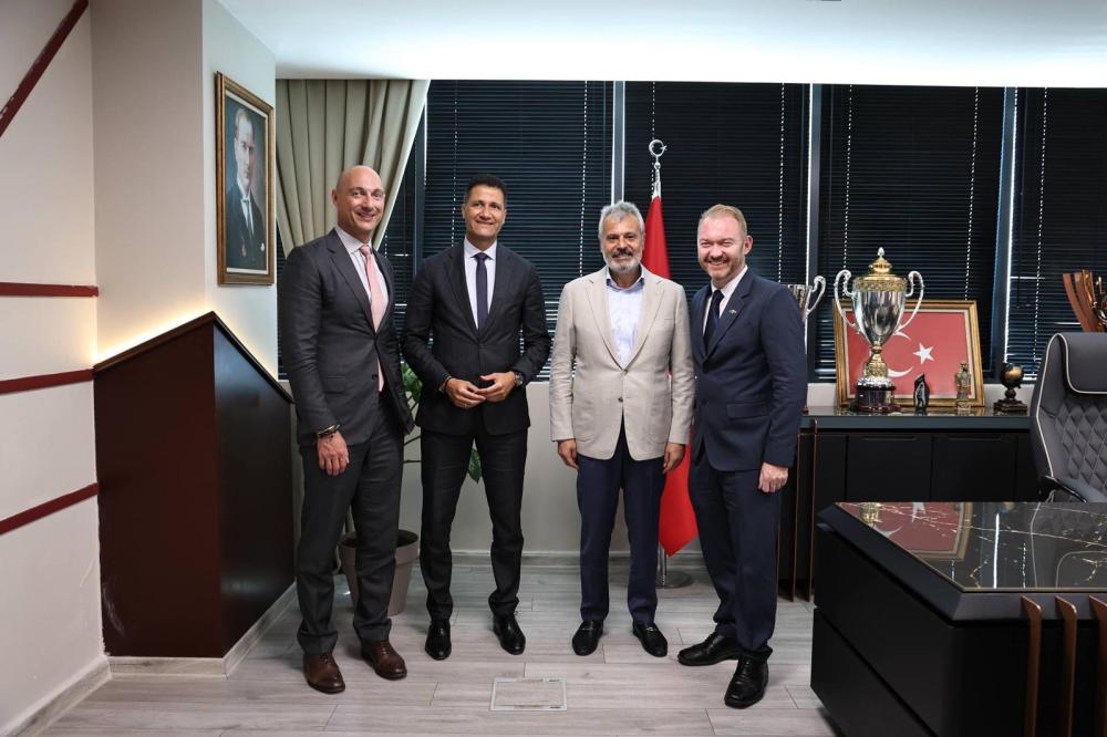 BAŞKAN ÖNTÜRK’TEN HATAY’IN GELECEĞİNE YÖNELİK TEMASLAR