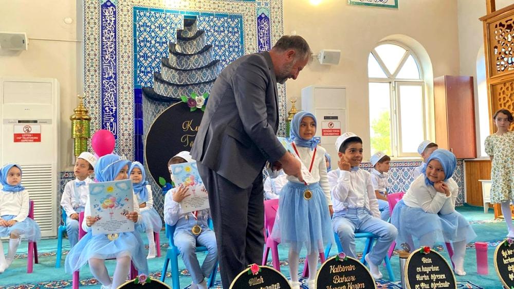 Gelibolu Kur’an Kursunda Hatim ve Yıl Sonu Coşkusu