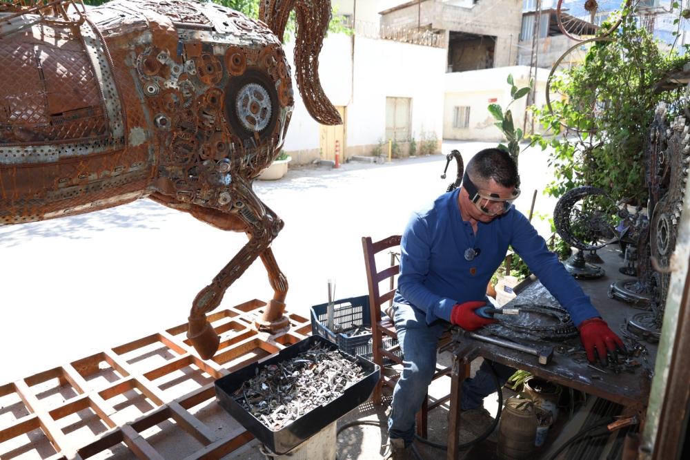 AKADEMİ HATAY’IN DESTEĞİYLE SANATINI BİR ADIM İLERİYE DÖNÜŞTÜRDÜ