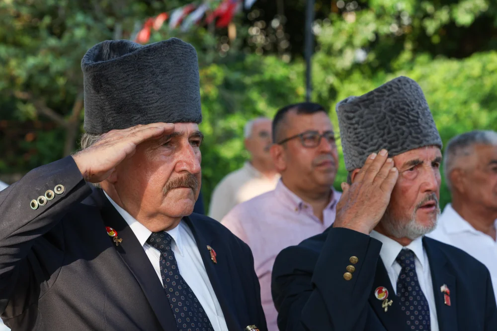 Başkan Vekili Özdemir Kıbrıs Barış Harekatı’nın 52. yıl dönümünü kutladı