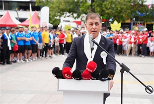 Başkan Tugay Erbaa Yaprak Festivali’ne katıldı “İzmir ile Erbaa arasındaki dostluk köprüsü büyüyecek”