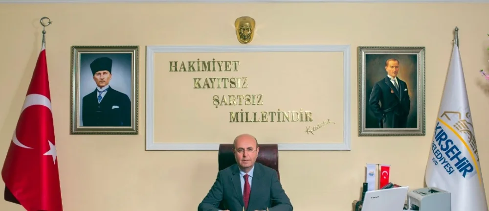 BAŞKANIMIZ EKİCİOĞLU, ÜNİVERSİTELERE YERLEŞEN ÖĞRENCİLERİ KUTLADI