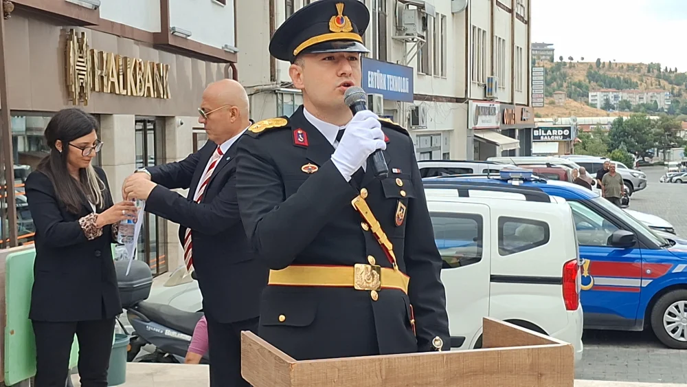 30 AĞUSTOS ZAFER BAYRAMININ 104. YIL DÖNÜMÜ TÖRENLE KUTLANDI