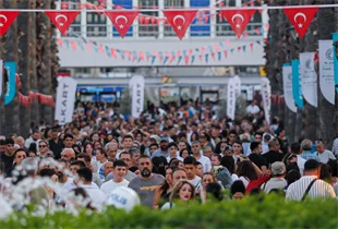 İEF’de eğlence ve sürprizler bir arada 