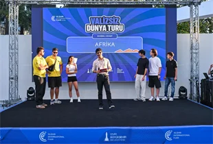 Gençler mesleki deneyimleri dinledi, ziyaretçiler dünyayı keşfetti
