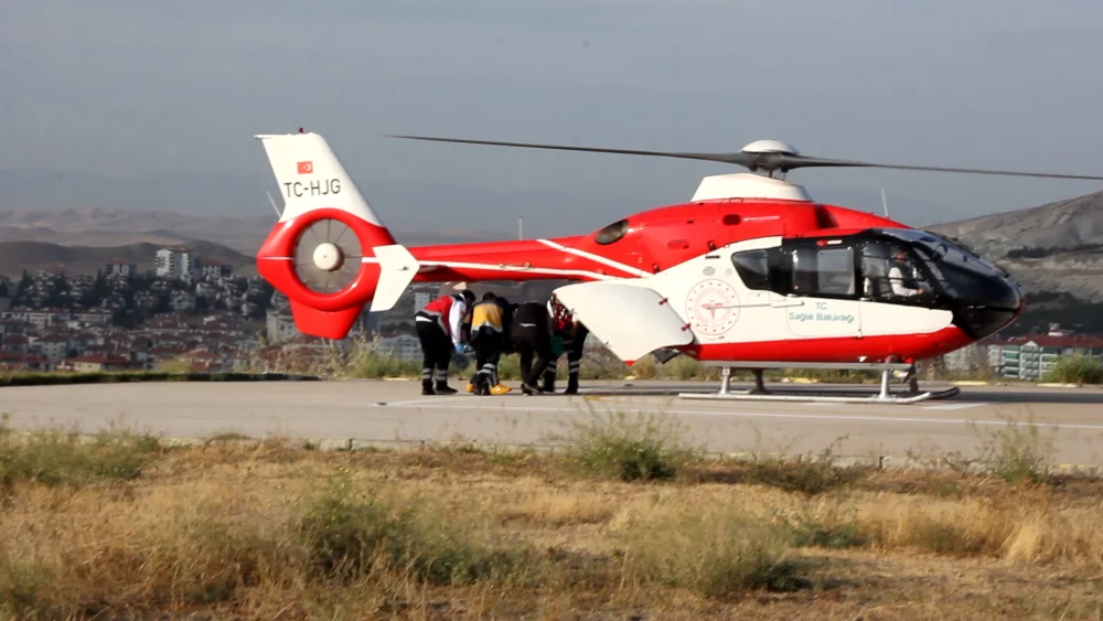 Evinde Fenalaşan Hasta’nın imdadına hava ambulansı yetişti