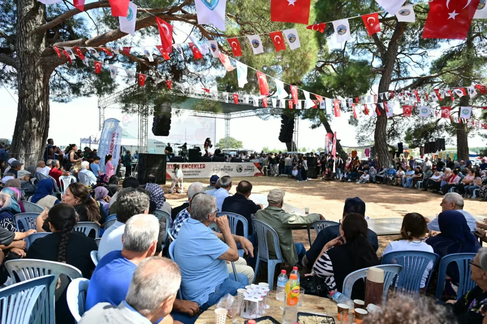 Kula Encekler Bağdatlı Sultan Şenliği’nde Birlik ve Kardeşlik Buluşması