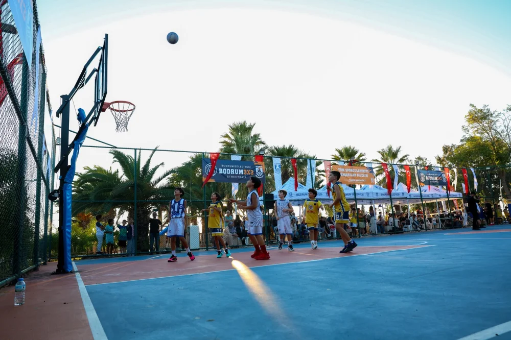 Bodrum 3x3 Streetball heyecanı Turgutreis’te başladı