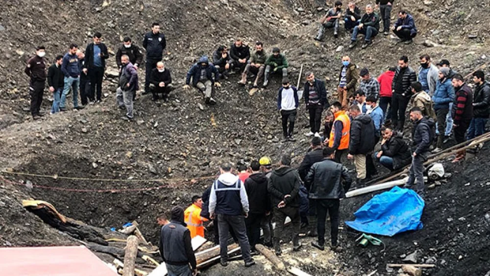 KAÇAK MADEN OCAĞINDA GÖÇÜK
