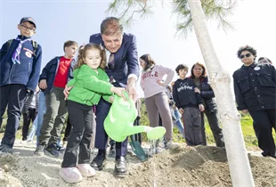 İzmir’de hafriyat toprağına doğa dostu yönetim