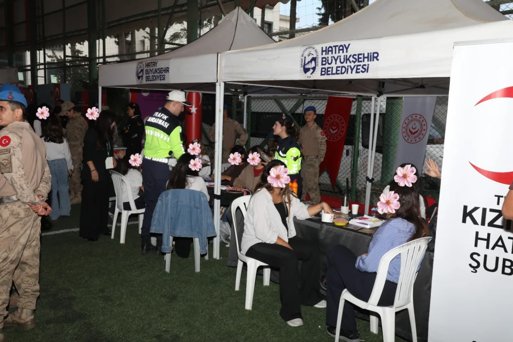 HBB VE HATAY VALİLİĞİNDEN DÜNYA KIZ ÇOCUKLARI GÜNÜ ETKİNLİĞİ