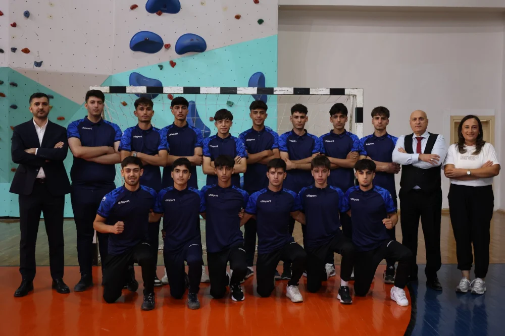 ADIYAMAN HENTBOL TAKIMI 2. LİG YOLUNDA